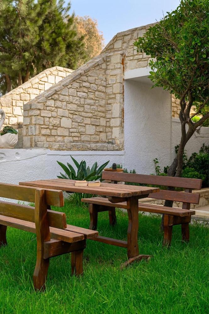 פלאקיאס Anthos Apartments מראה חיצוני תמונה